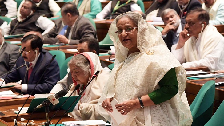 বুকে ব্যথা নিয়ে কাজ করে চলেছি: শেখ হাসিনা